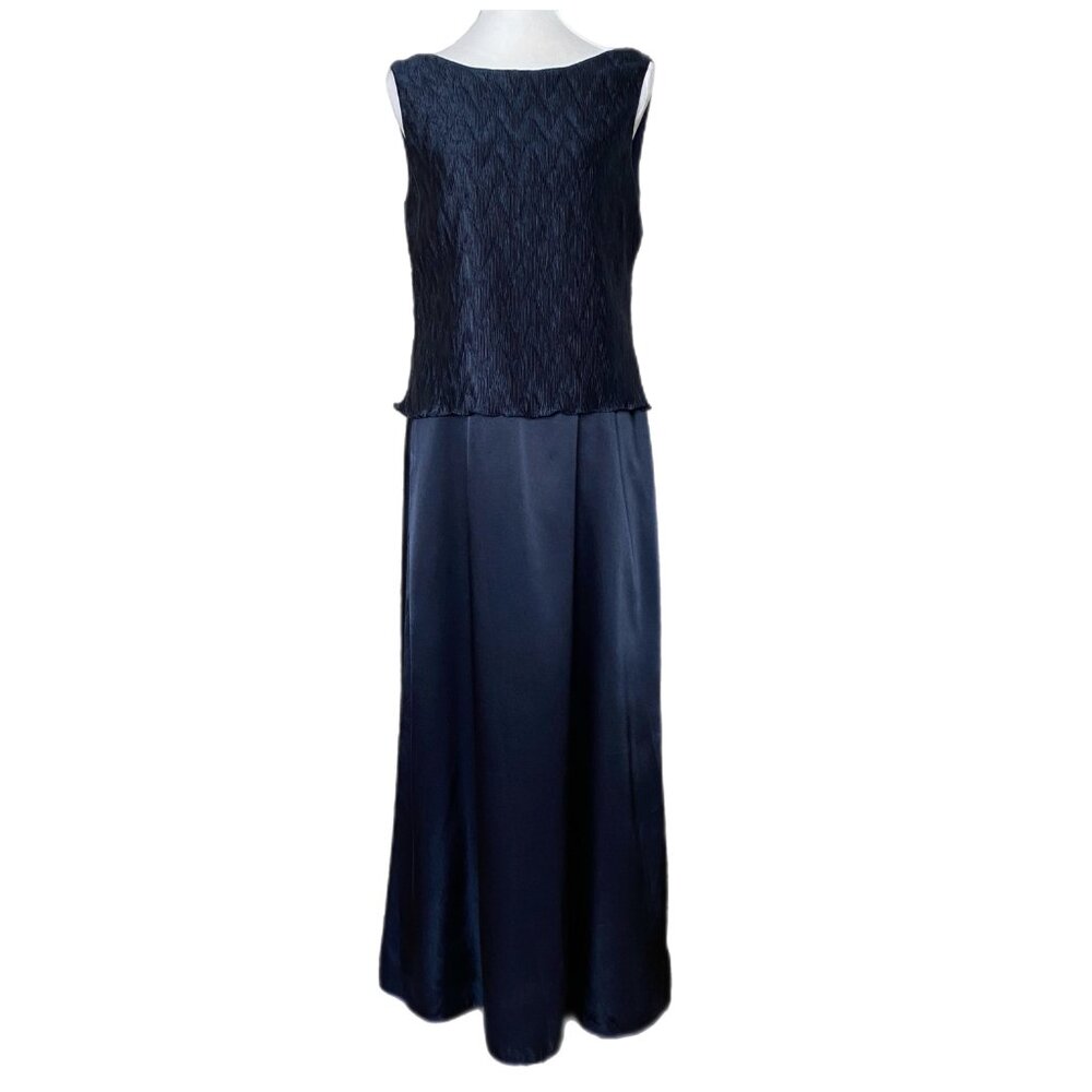 Vintage Nox USA Navy Blue Crinkle Sleeveless Satin Maxi Elegant Gown Size 2XL